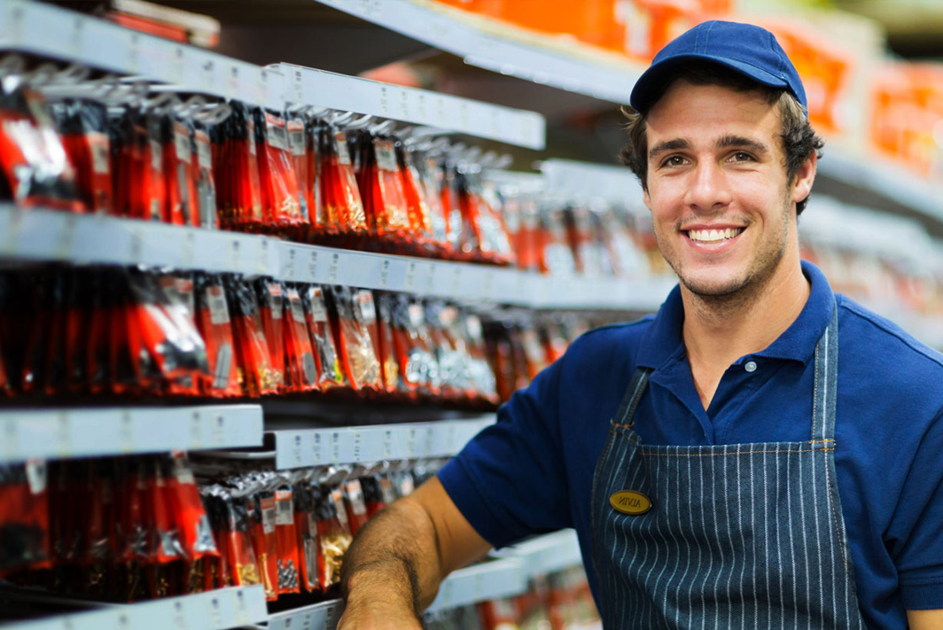 Préposé aux ventes : Sales Associate Image 1